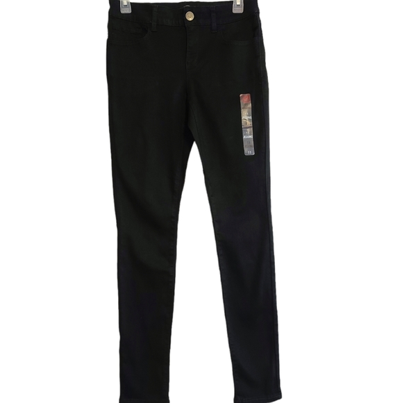 NEW SO Juniors Size 11 Black Jeggings 29.5" Inseam - Picture 1 of 5